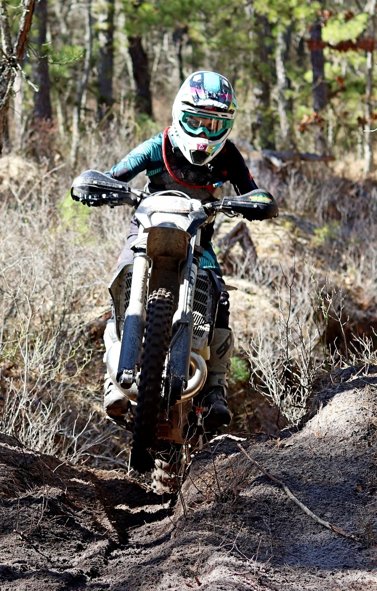 Kerri Shank sending it to the top of Women's class kerri shank